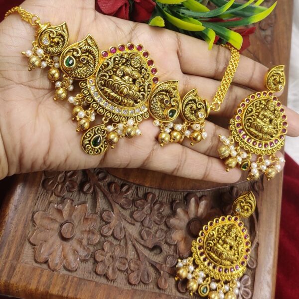 high quality nakshi choker..