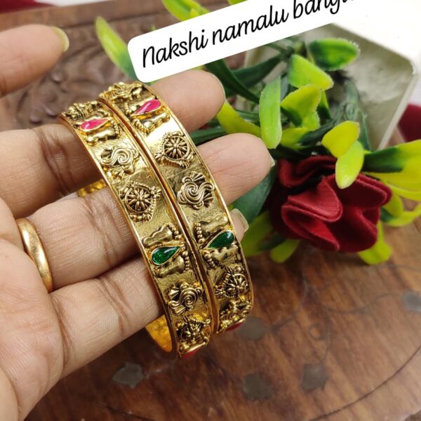 high quality nakshi namalu.. bangles...(2'4&2'6&2'8 sizes avl).