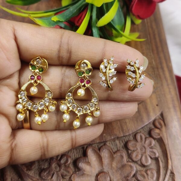 high quality..matt finished ear rings set of 2..