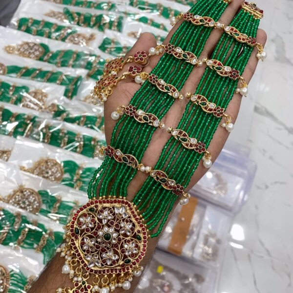 crystals..antique..haram.. At unbelievable low price..